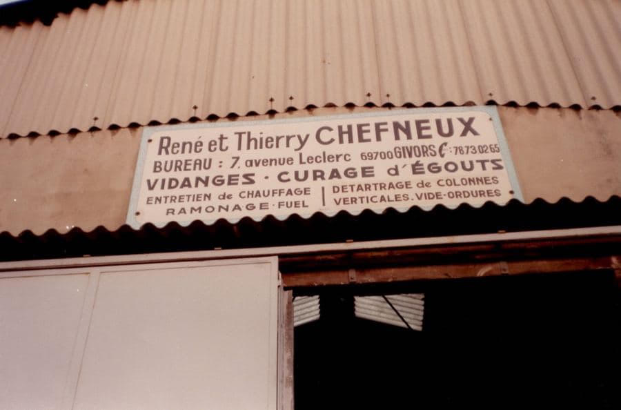 Premier dépôt de l'entreprise Chefneux à Chasse-sur-Rhône en 1985